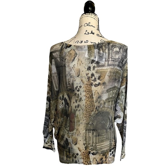 Gigi Moda Italian Batwing Sweater Top | One Size |  Abstract Print - Picture 3 of 13